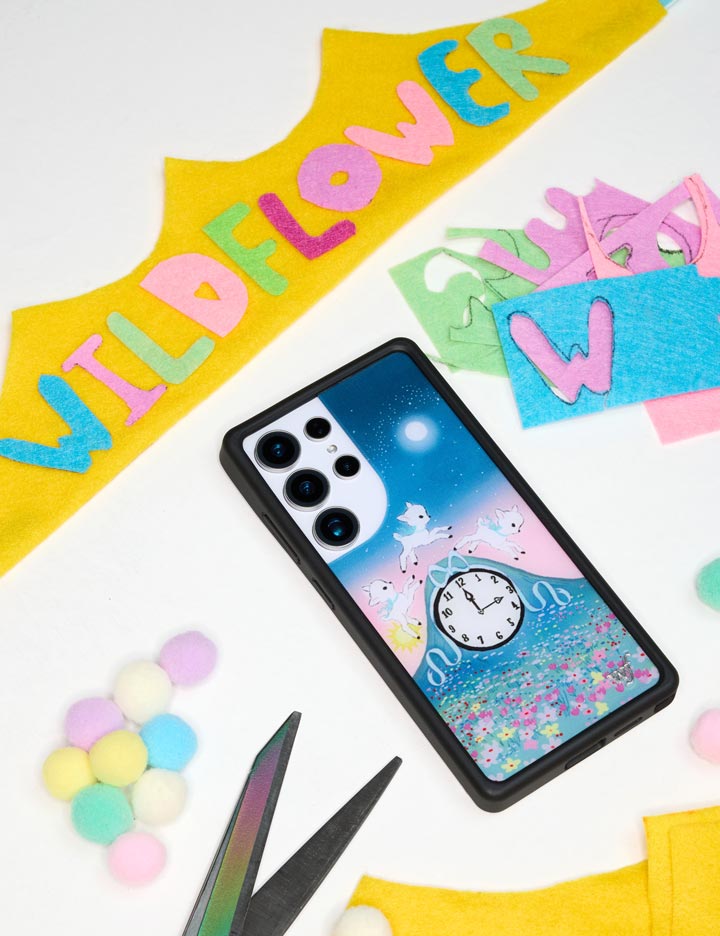 Laufey Samsung Galaxy Case